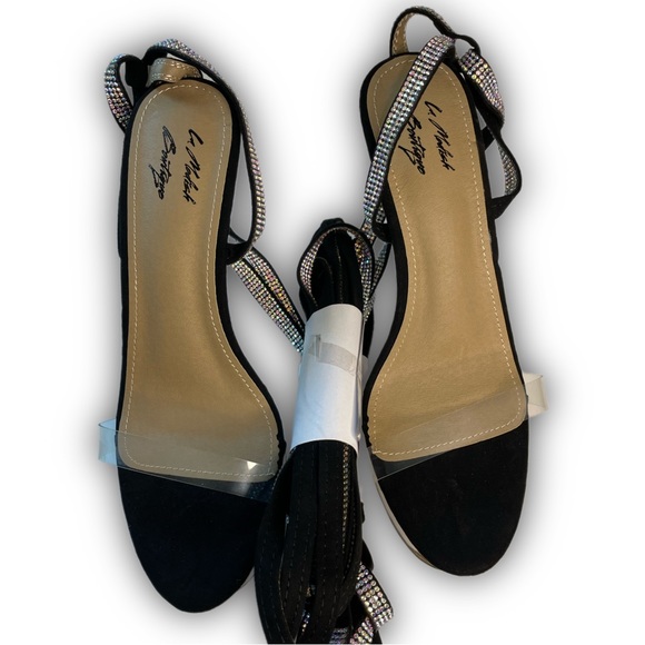 NWT La Modish Boutique “Rubi Heels”🌟 - Picture 6 of 14